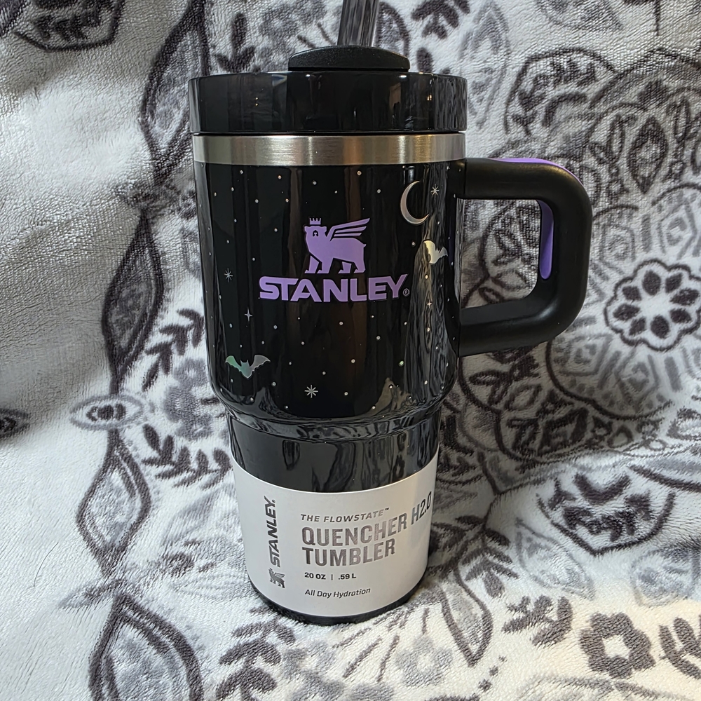 Stanley Black Quencher Tumbler